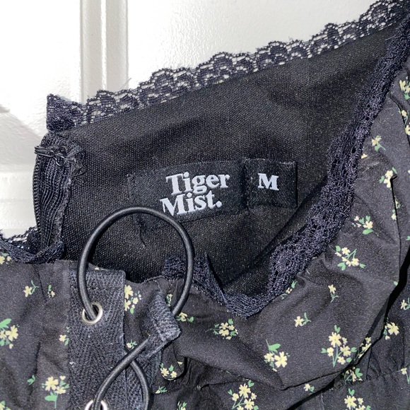 Tigermist dress - Picture 2 of 2